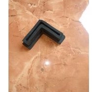 Karet Sepatu kaki tiang Rak Besi Siku Lubang 4x4 TEBAL