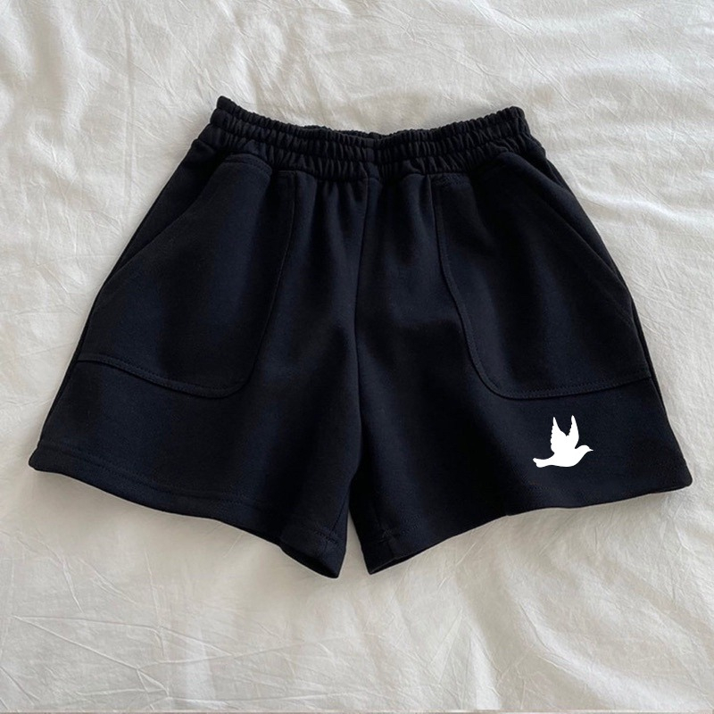 Jenia Bird // Celana Pendek Jenia Bird