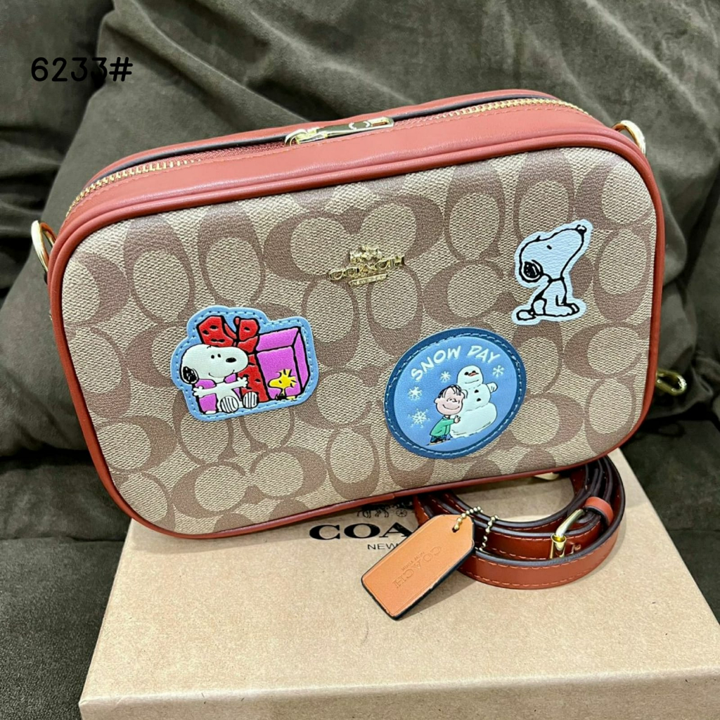 Coa X Peanuts Mini Jamie Camera Bag's 6233