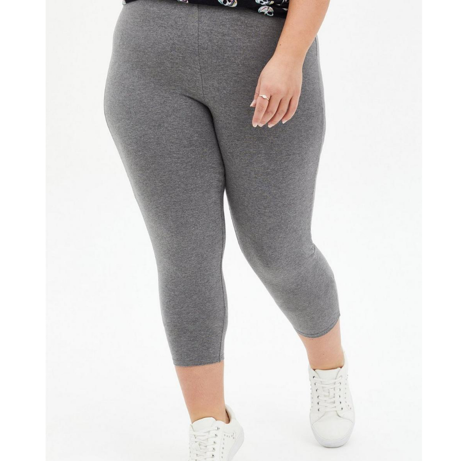 Legging Pendek Bahan Kaos 3/4 untuk BB 40-90 kg