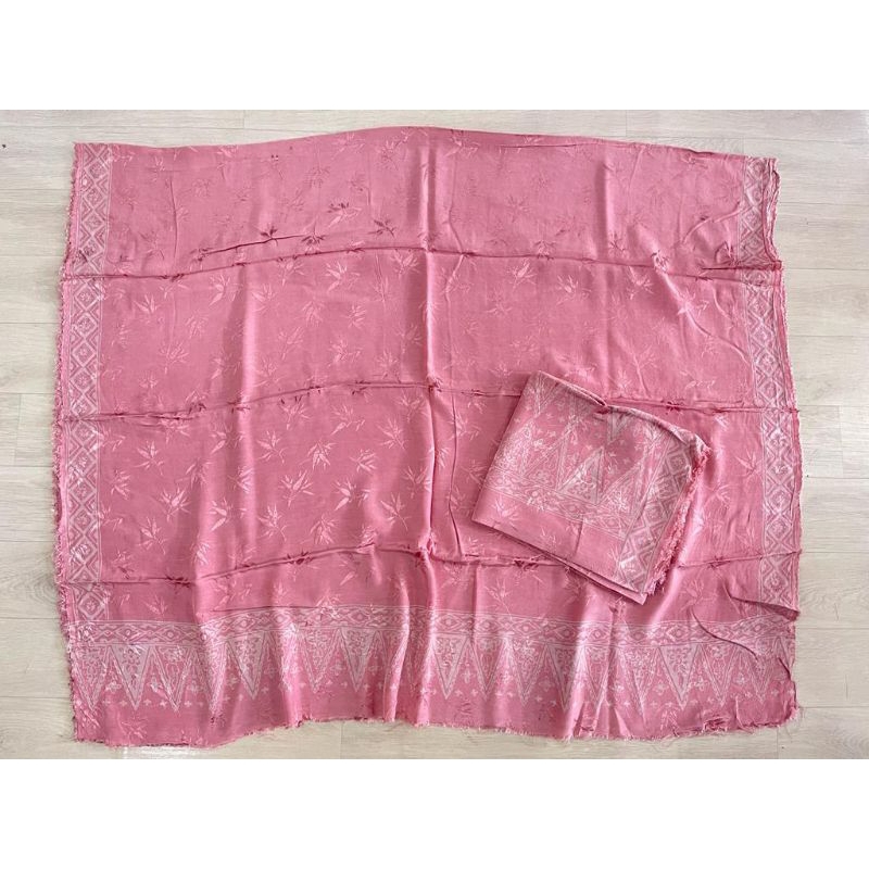 kain batik baby fly Jupri kosongan sarung selendang khas Trusmi batik seni cirebon