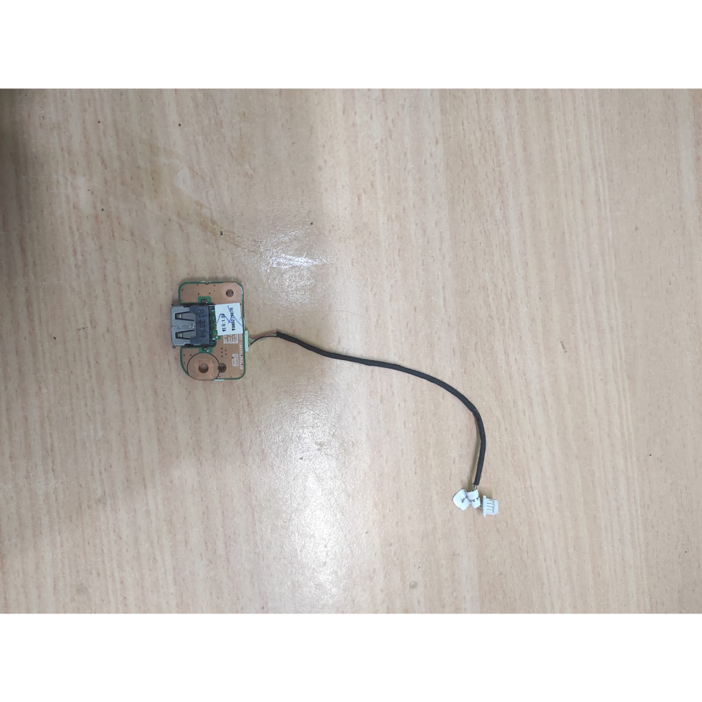 Port USB Laptop Toshiba C850