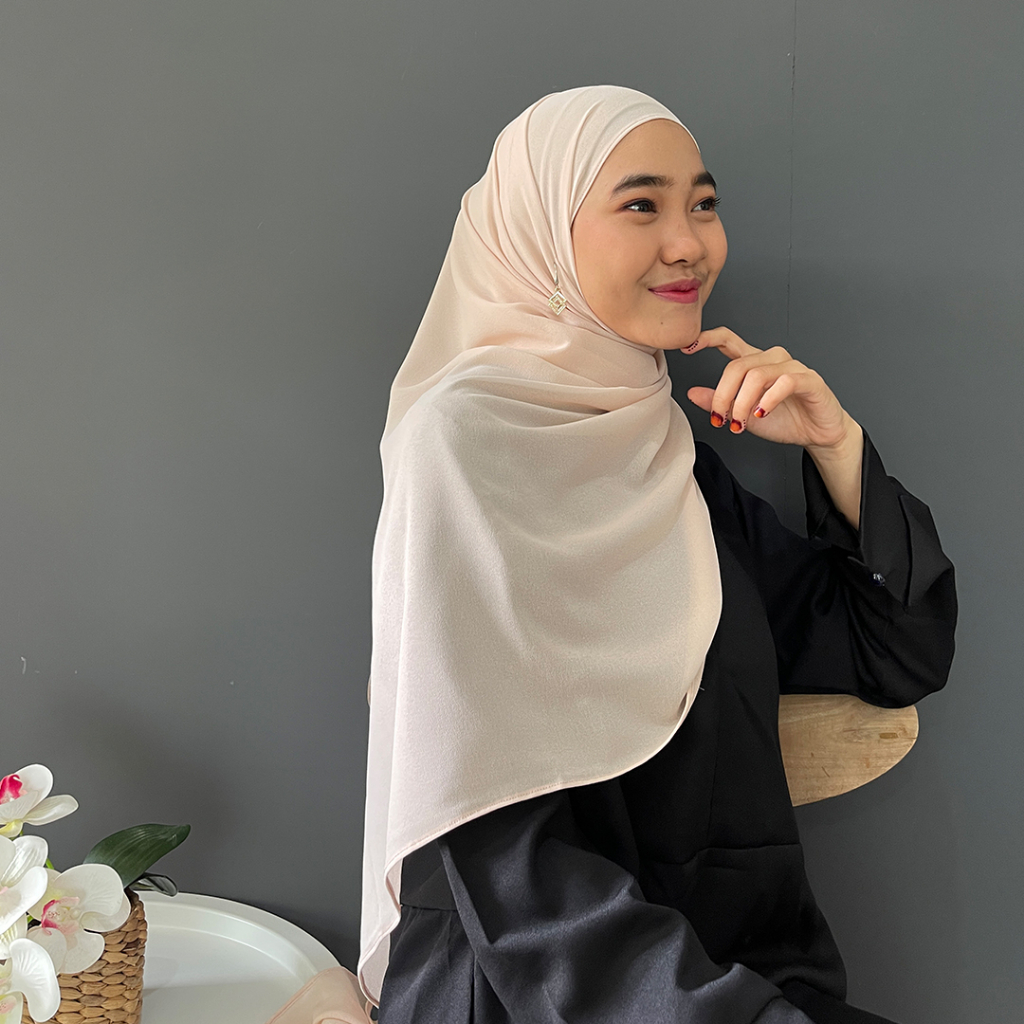 BATIK COUPLE TERMURAH - Pasmina ceruty baby doll jilbab pasmina diamond pasmina ceruty panjang size 
