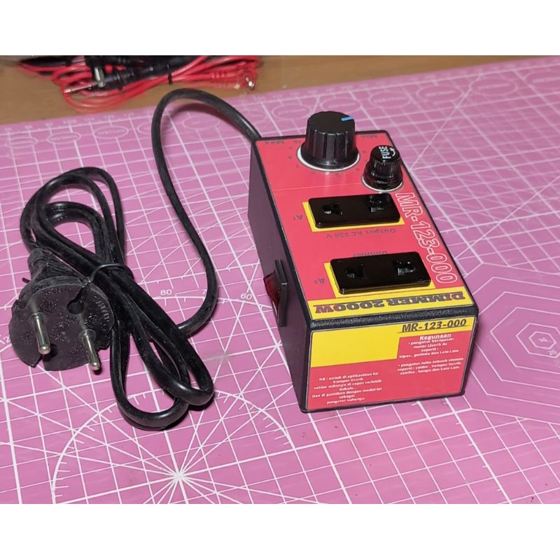 STOP KONTAK - Dimmer 2000W ( Fuse Bawah )