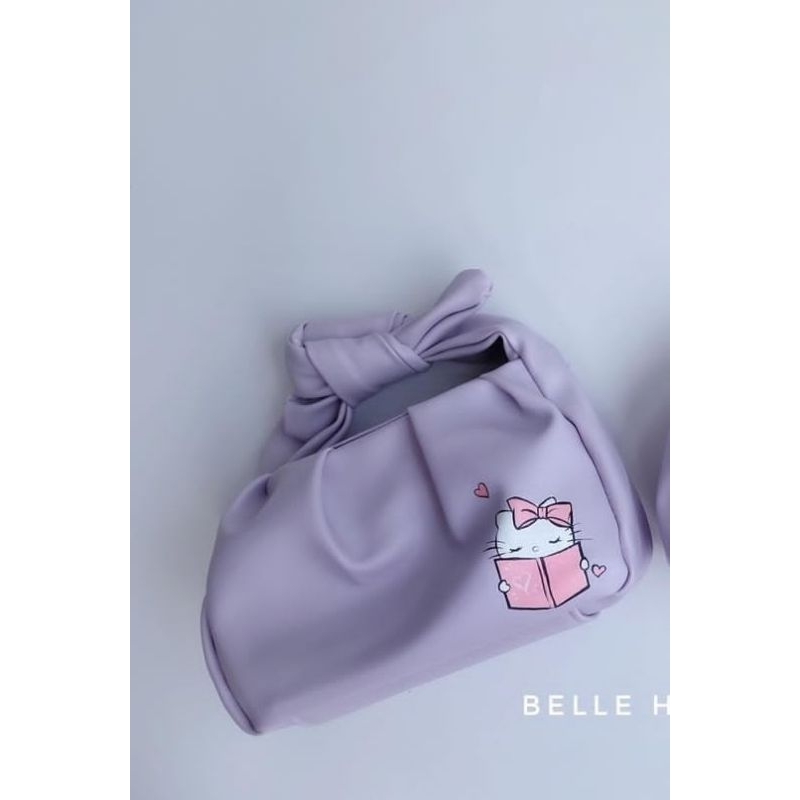 top handle by g.bydee preloved