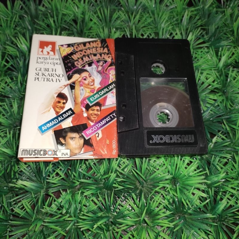 Kaset Pita Guruh / Achmad Albar / Ian Antono / Titiek Hamzah / Black Fantasy / The Kid Brother