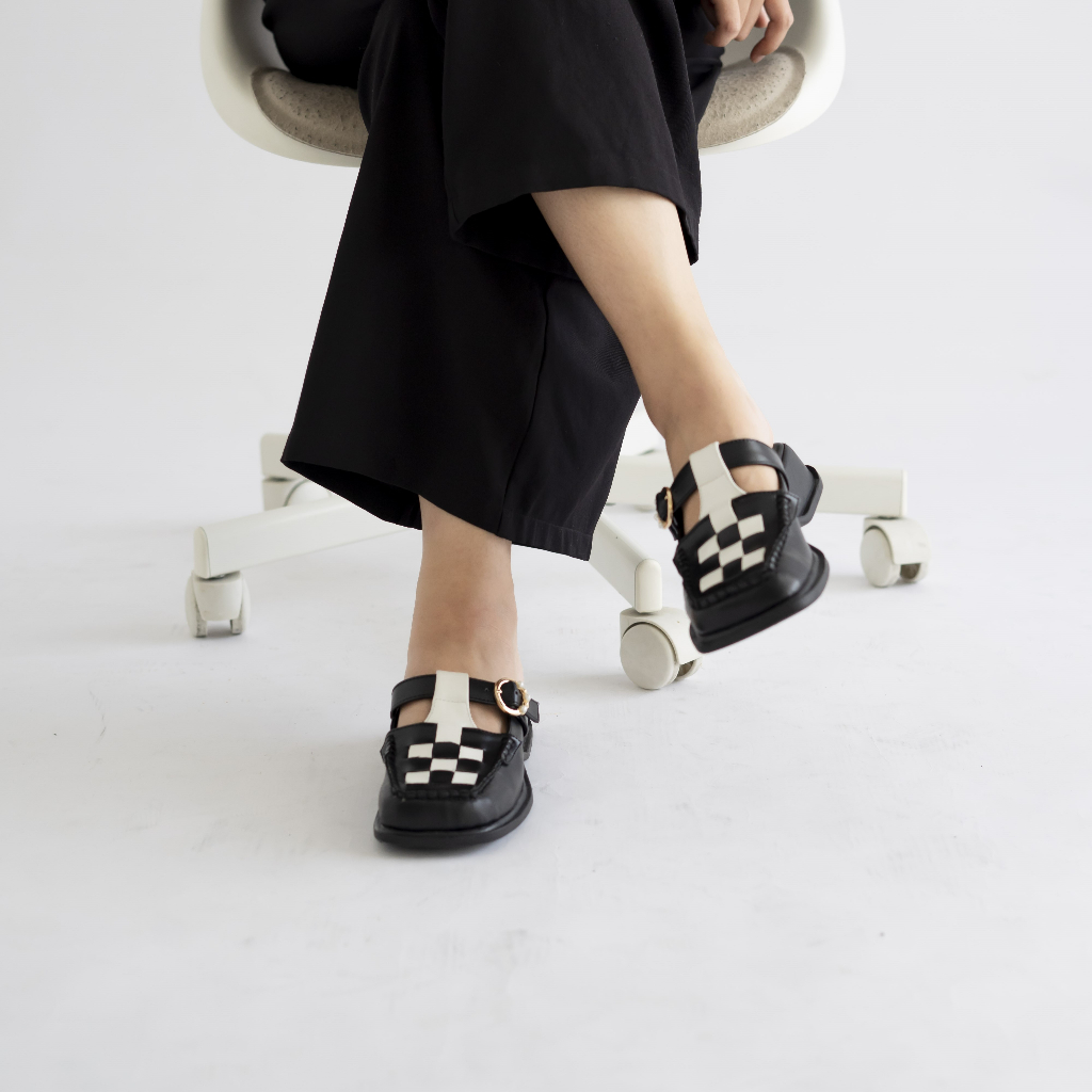 Dianable - Gracie Mules Platform Shoes (Monochrome - Oat)