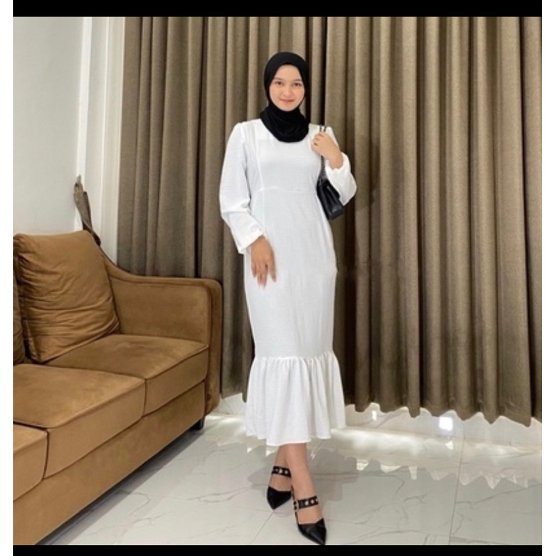 Siska Midi Dress Crinkle Putih