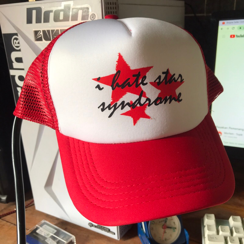 Topi Jaring Lazyscratch - Star Syndrome Red And white