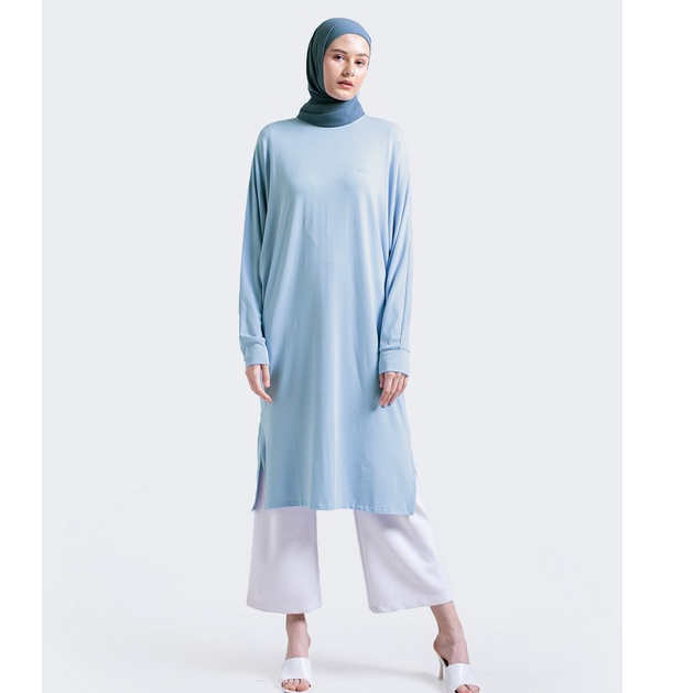 Hanna Kaos Lengan Panjang Midi Dress Pakaian Hijab Rayon Spandex Biru Terre 031022