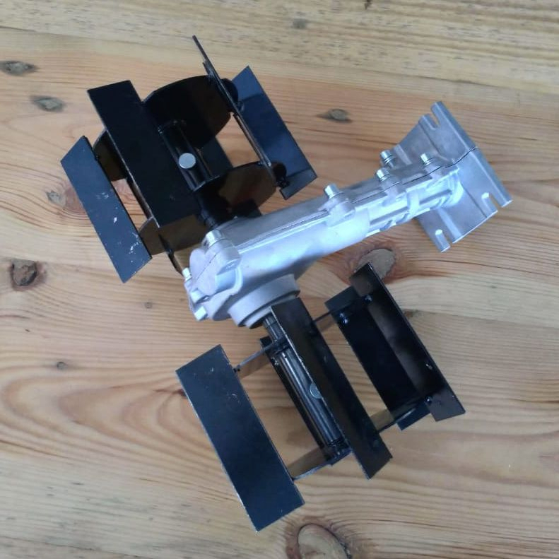 Weeder Gearbox / Gearbox untuk Mesin Potong Rumput Gendong Diameter 16 cm