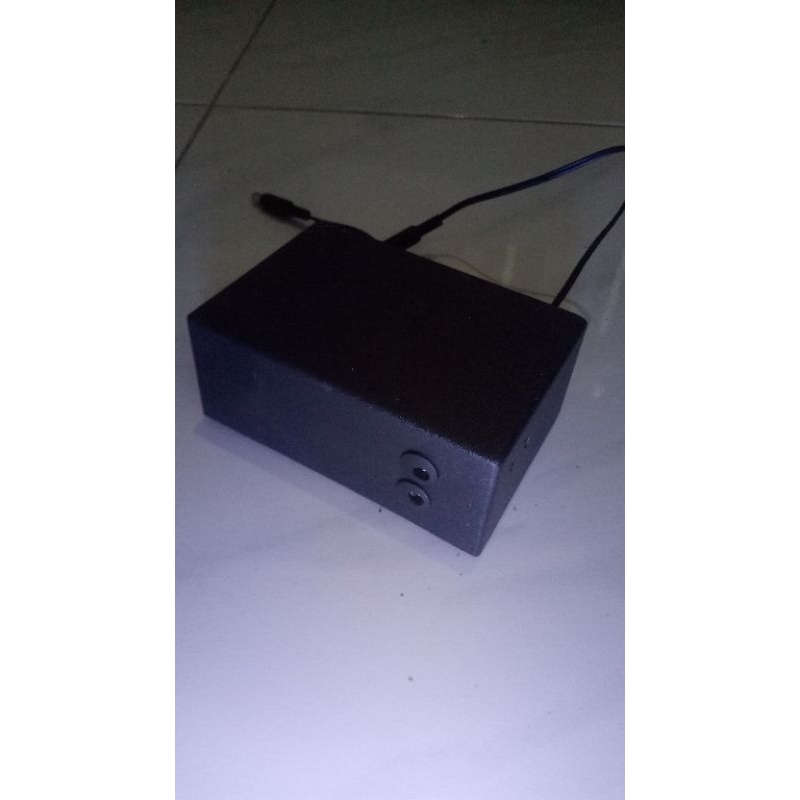 UPS mini / power bank router WiFi, htb , hub 12 volt 2 input 2 output