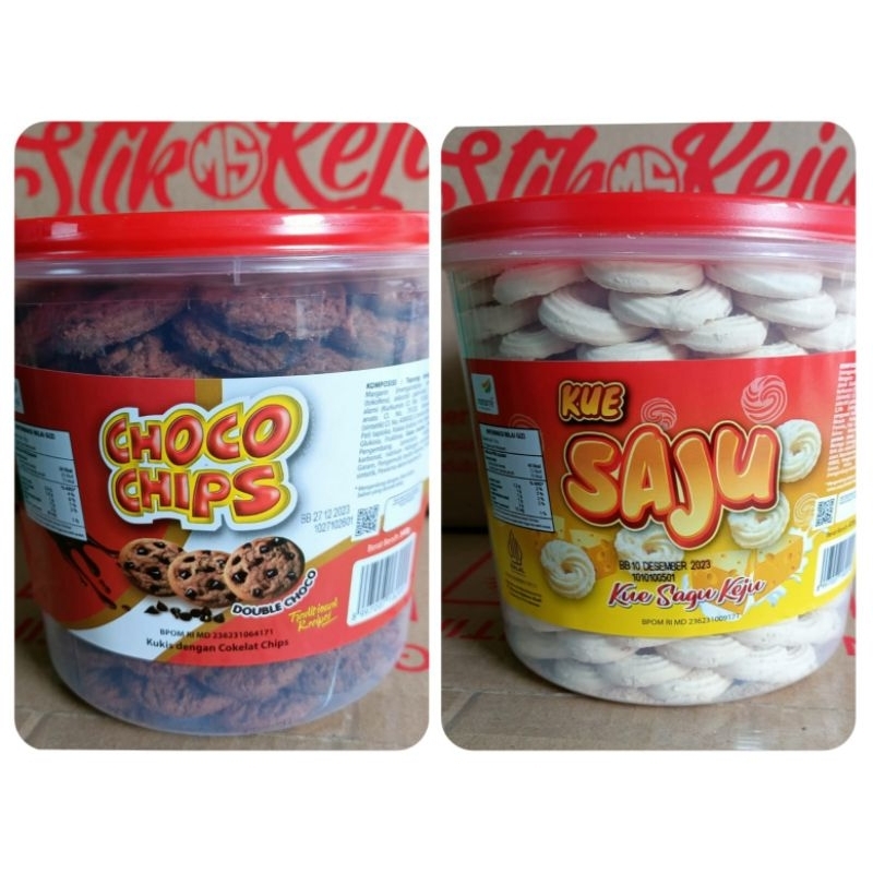 

Choco Chips dan Kue Saju alias Sagu Keju