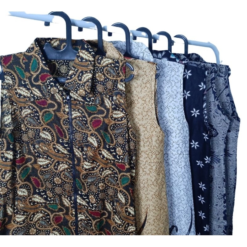 Outer Cardigan Batik panjang tanpa lengan