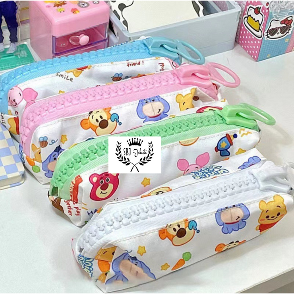 Tempat Pensil Kotak pensil Multifungsi Softcase Winnie The Pooh