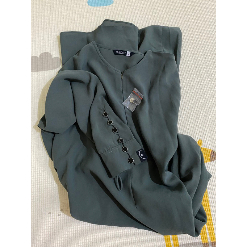 Preloved aljenna Saila Deep Lichen Mazen L