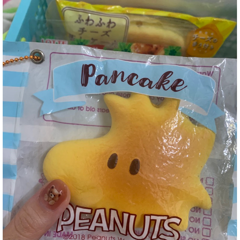 snoopy pancake peanuts squishy