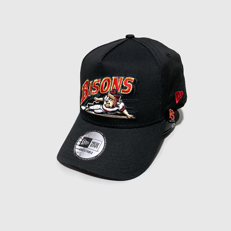 TOPI NEW ERA ORIGINAL A FRAME COTTON BUFALO BISONS BLACK UV RED