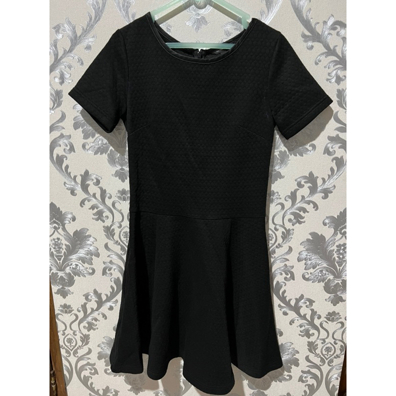 The executive dress wanita hitam/ dress baju kerja wanita