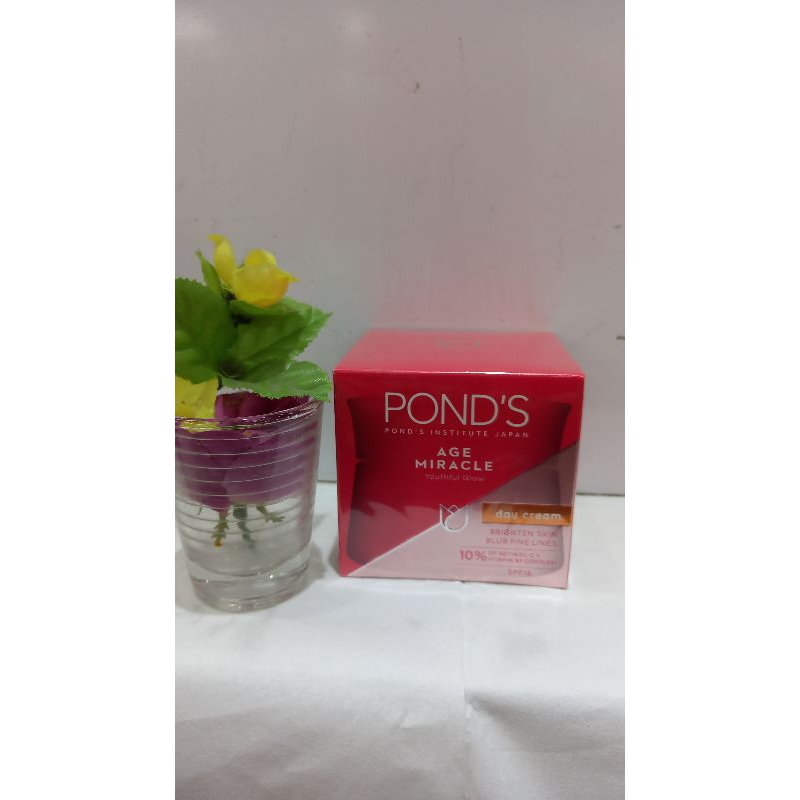 Ponds Age Miracle Day cream
