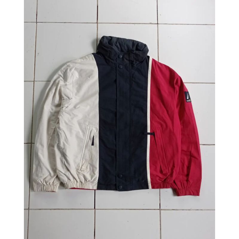 Jaket Nautica