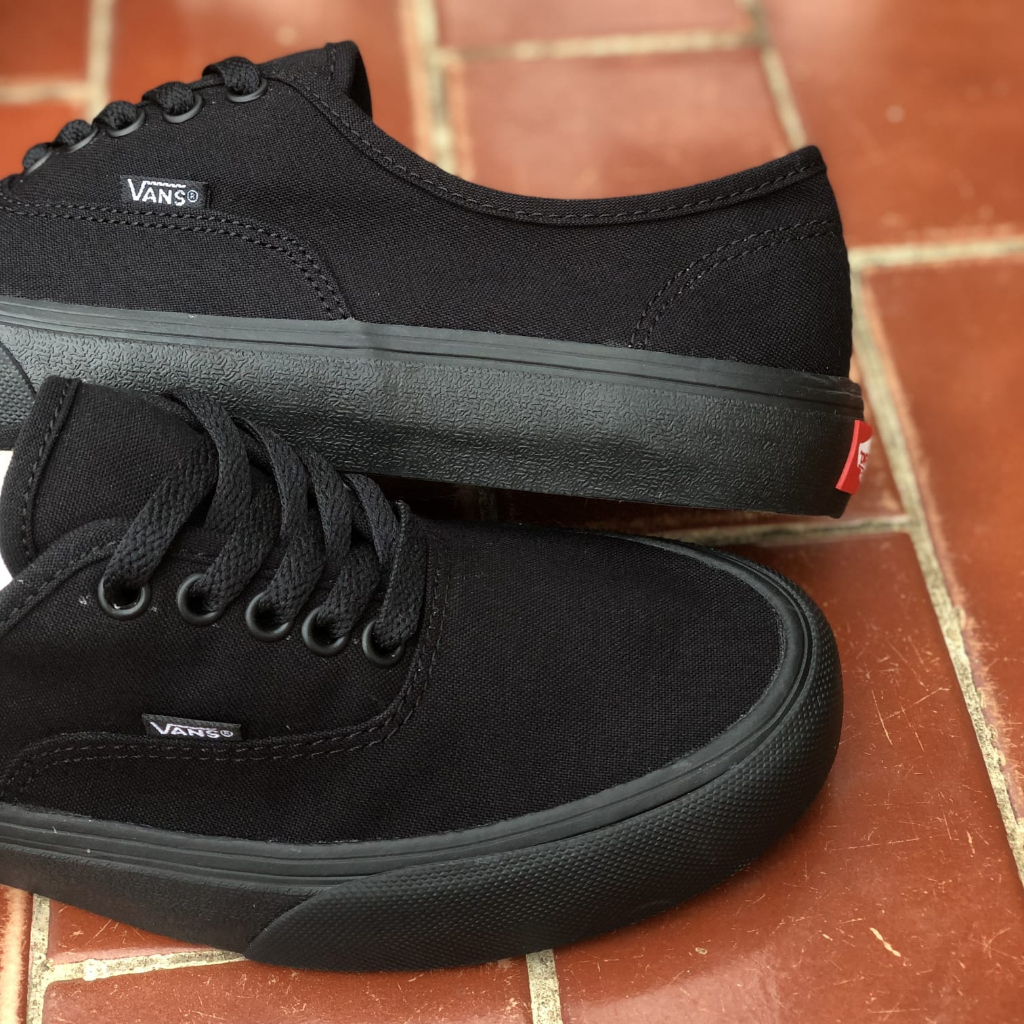 ( NEW BOX ) Sepatu pria wanita Vans Autentic Fullblack