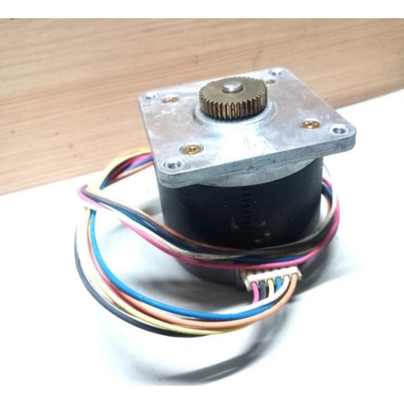 stepper motor nema 23 type : 23LM - G307 - G2V wire 6kabel