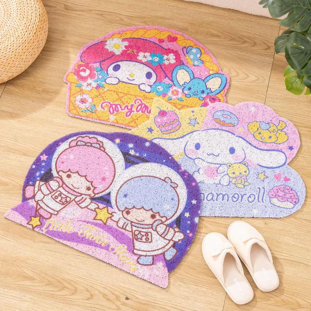 Keset Bihun Hello Kitty Cinnamoroll Badztmaru Snoopy Donald Shinchan Chip Dale