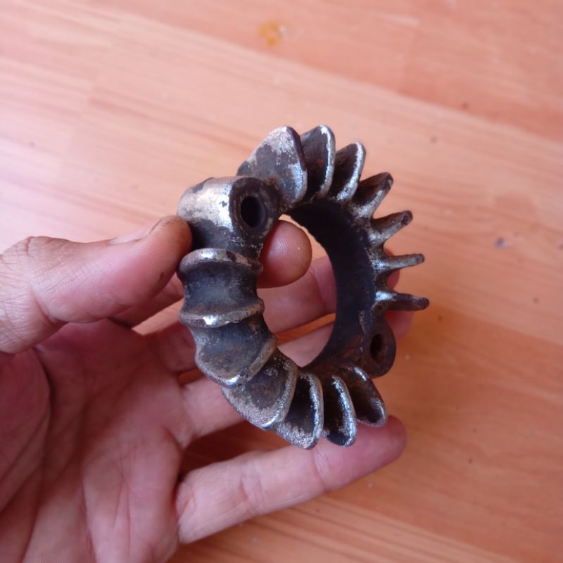 cincin/klem knalpot cb100 cb125 original 2nd