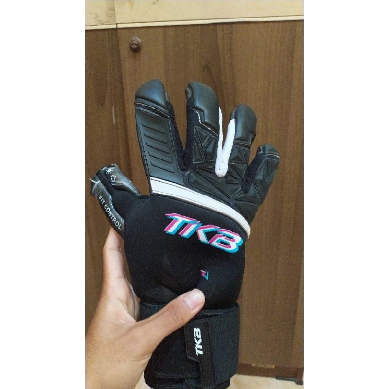SARUNG TANGAN KIPER TKB FORSTE 2.0 SPECTRUM