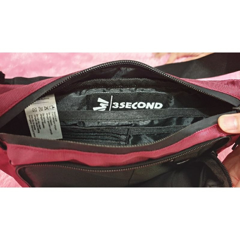 Preloved Tas Selempang 3 Second Original