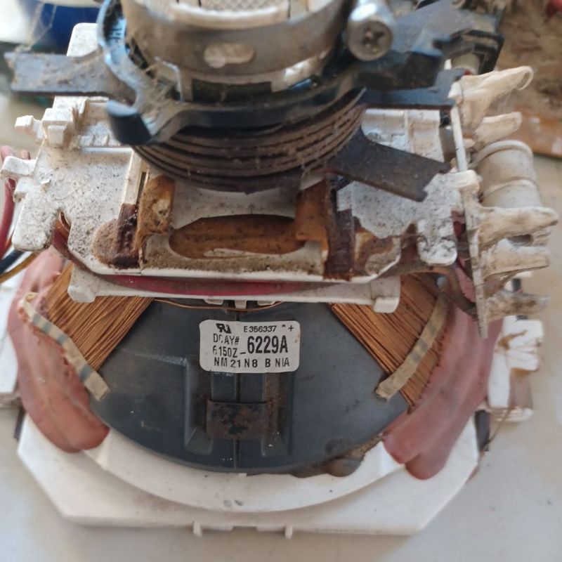 DEPLEKSI TV LG 21 INCH LAYAR DATAR