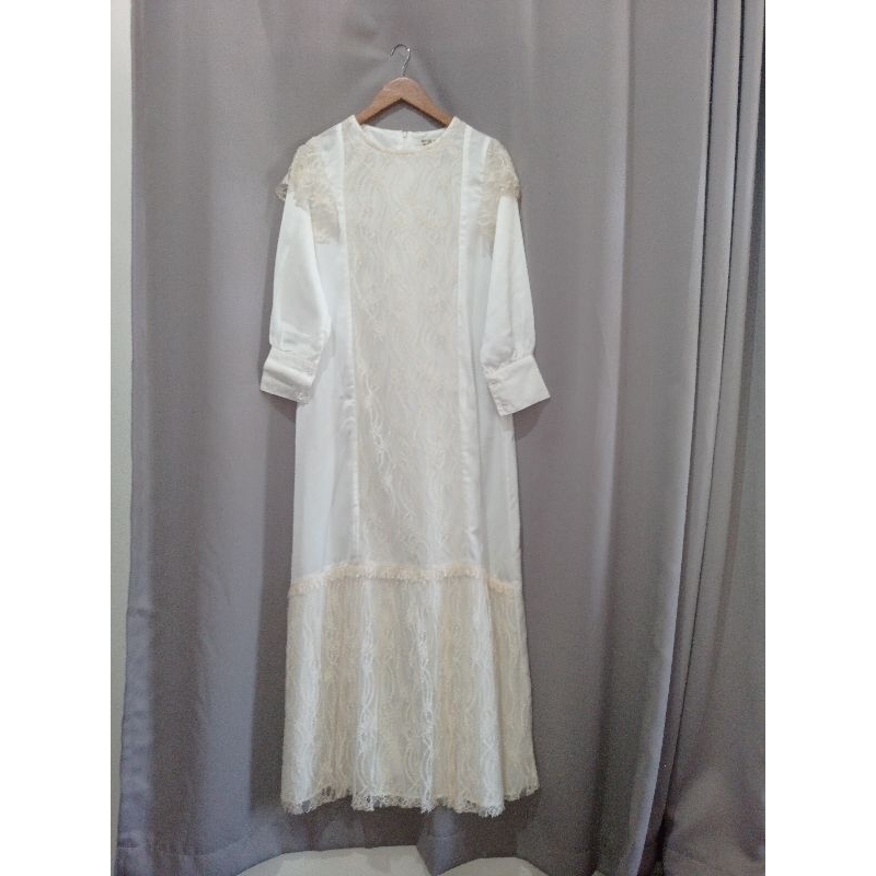 Preloved Gamis Vanilla Hijab