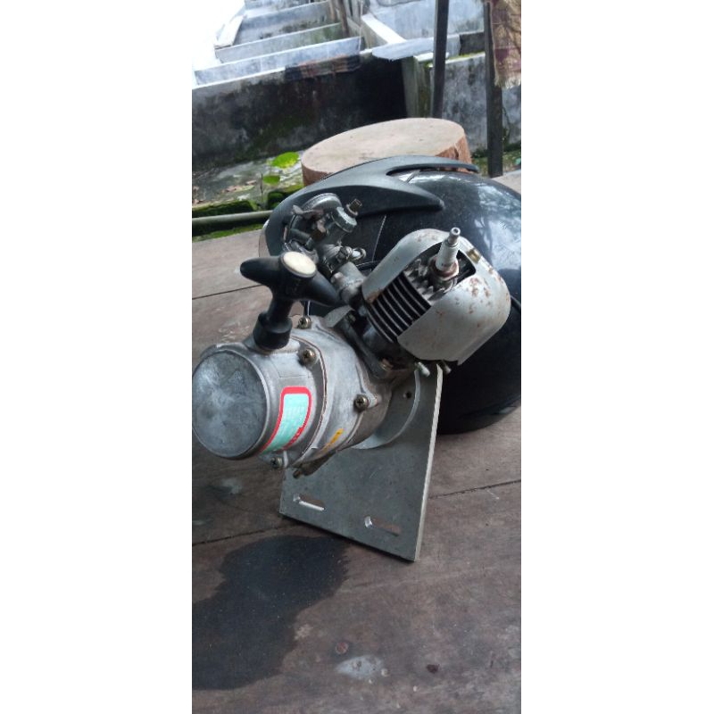 mesin goped 50cc lengkap dudukan dan kopling otomatis dan mangkoknya