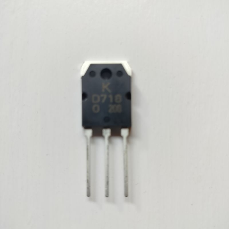 Transistor D 718 ORI