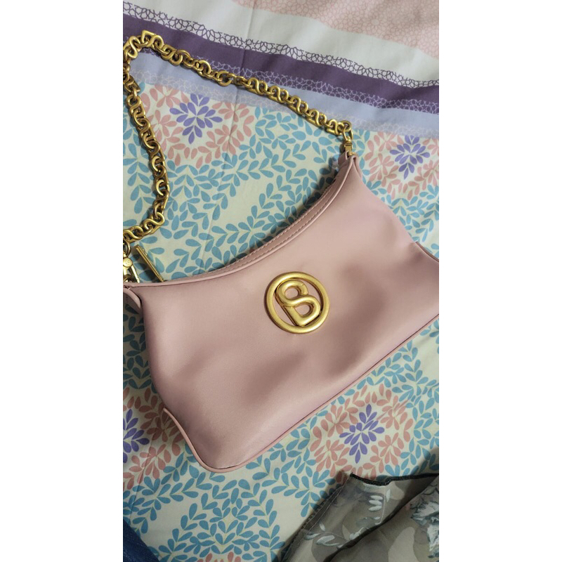 Luana bag buttonscarves preloved