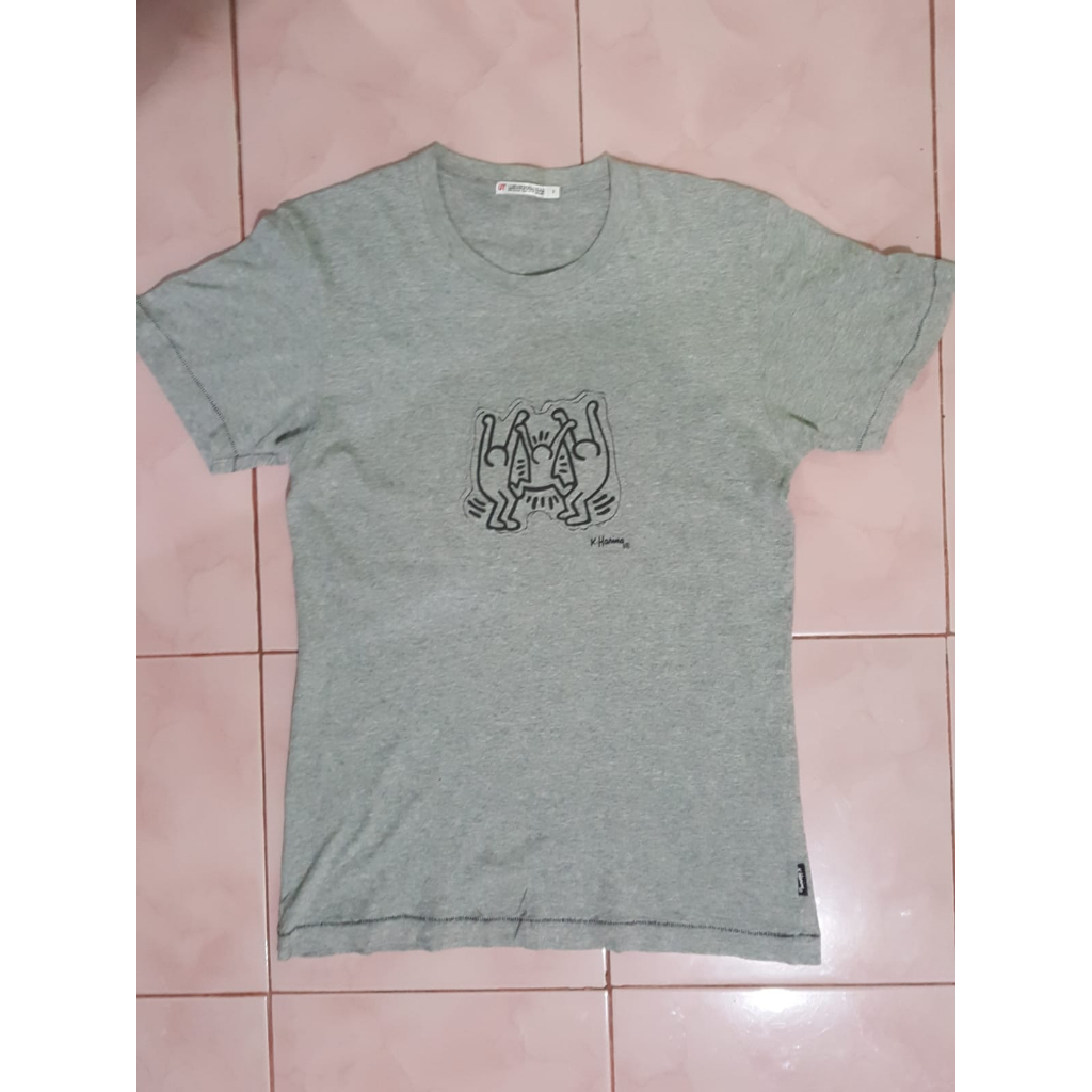 Kaos Uniqlo x keith haring Second Original