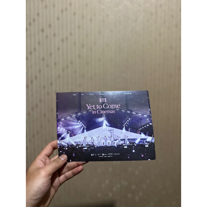 postcard BTS Yet To Come