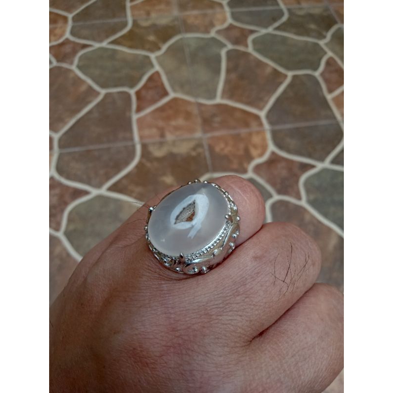 Natural Akik Combong Putih Berseri