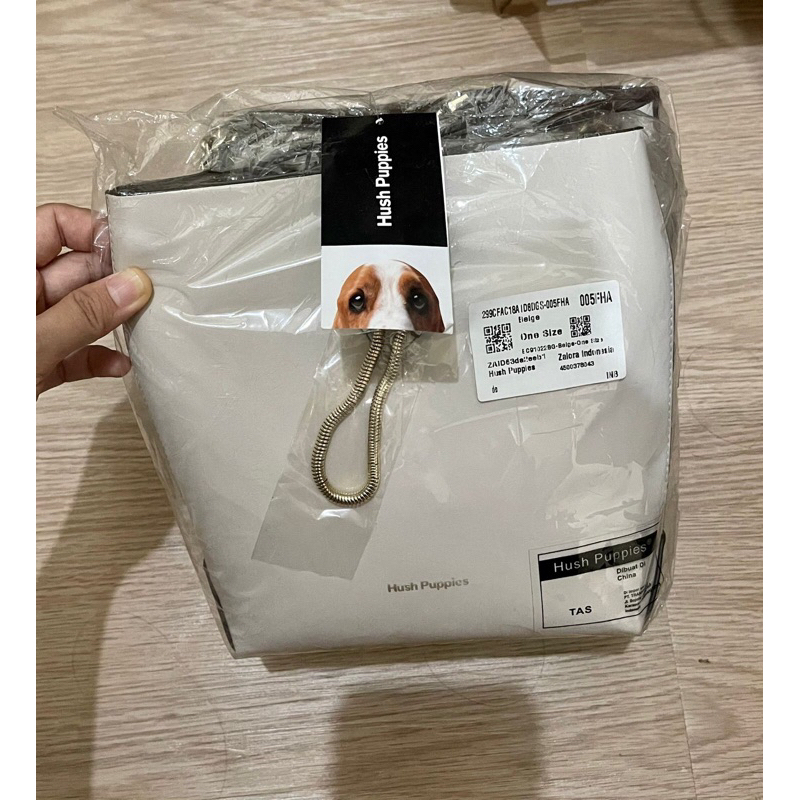 Hush puppies Scarlette- Bucket Large Beige