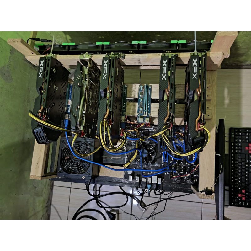 MINING RIG 5 VGA RX 580 8GB