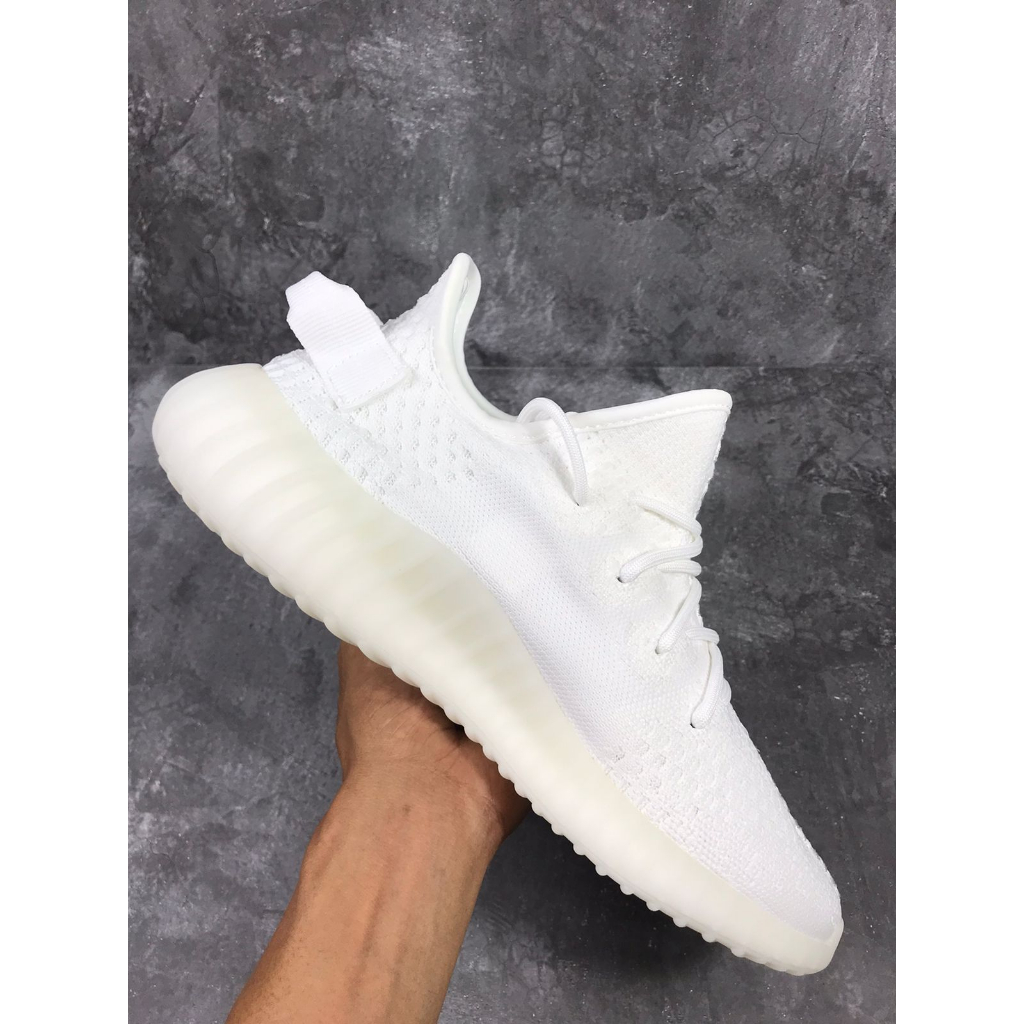 Yezzy 350 V2 Bone, 100% Real Pic.