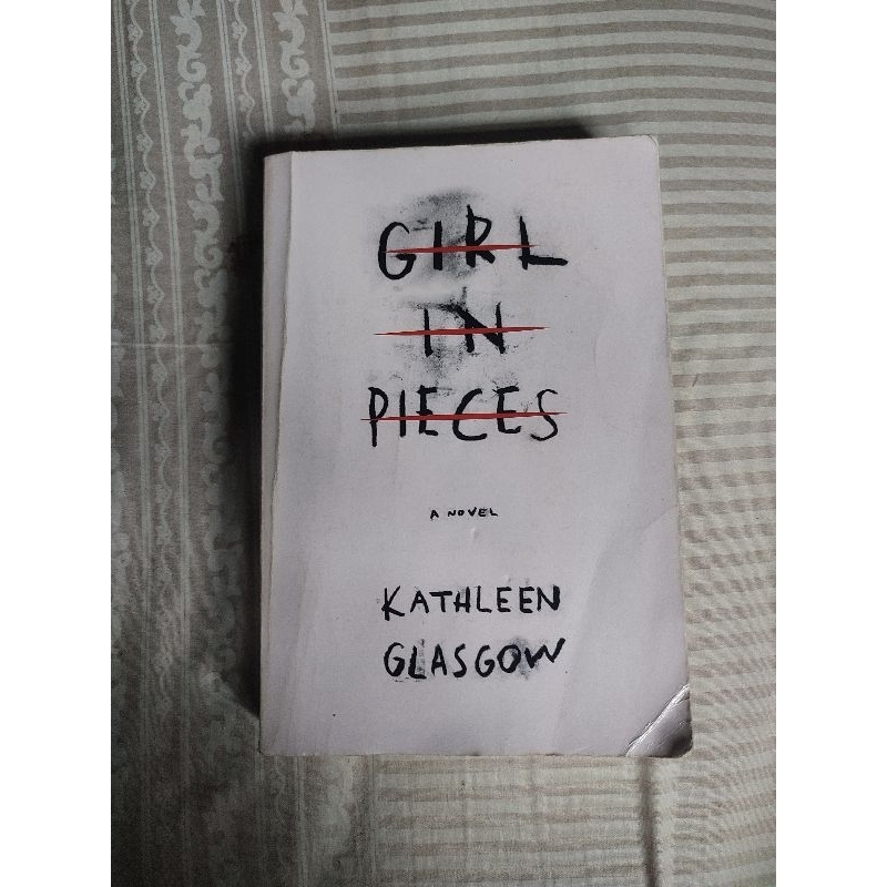 GIRL IN PIECES (Preloved Original)
