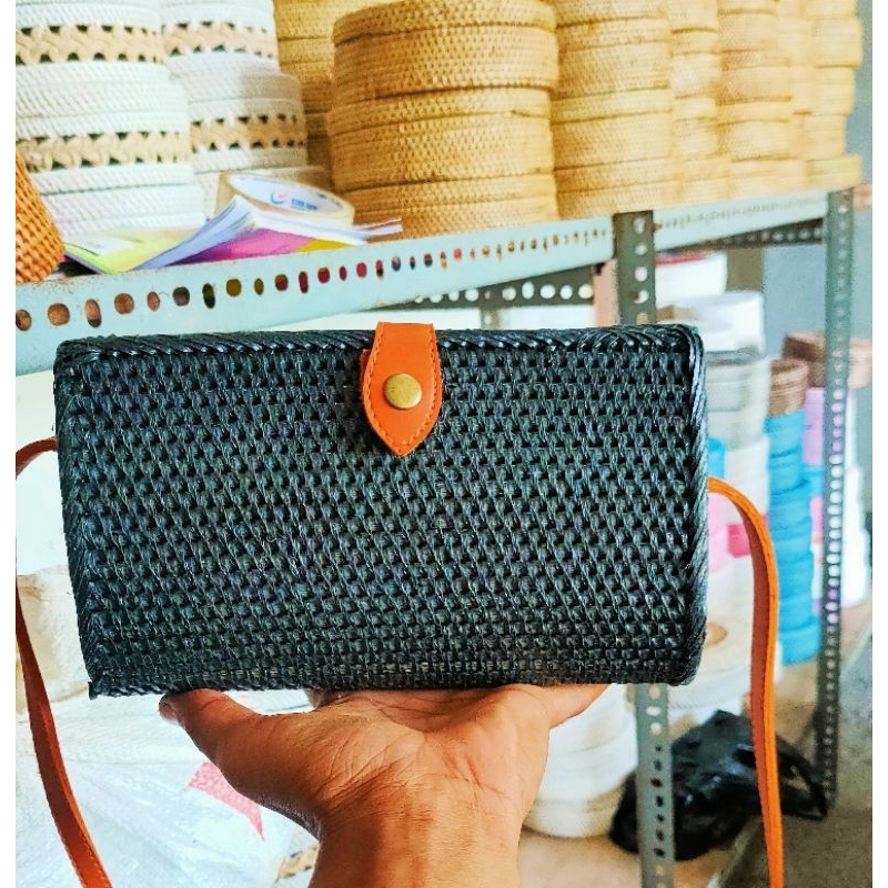 tas rotan dan sintetis model kuaci,tas ransel,tas selempang,tas wanita