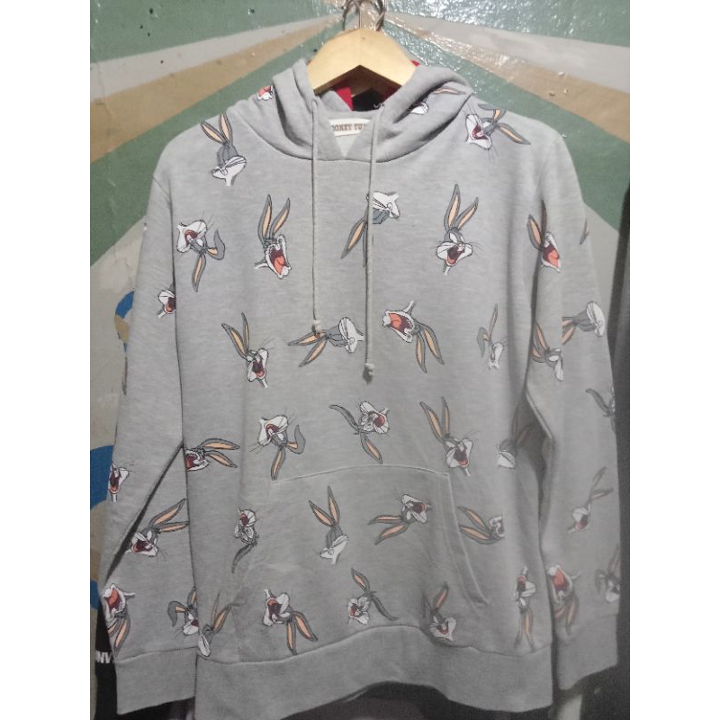 Hoodie AOP Looney tunes Official...Size M Fit L.