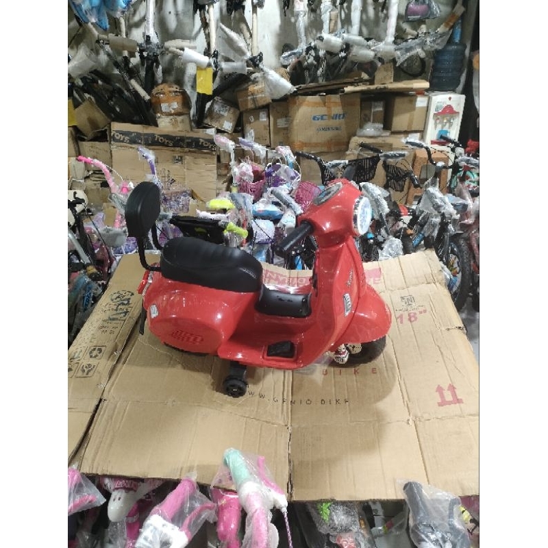 Mainan Anak Vespa Mini Dan Mainan Motor Aki Vespa M-788