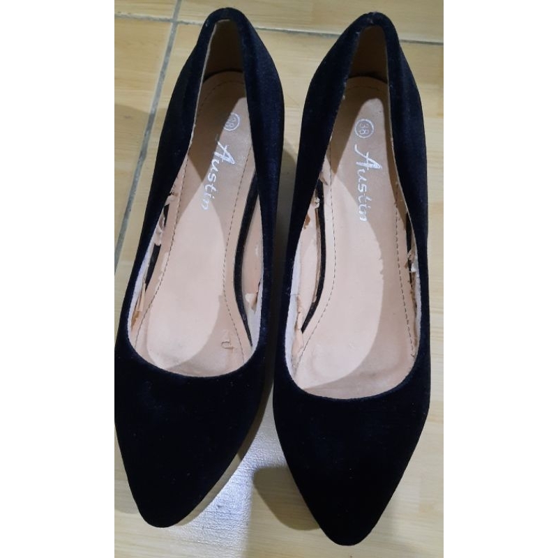 PL sepatu wanita heels by austin