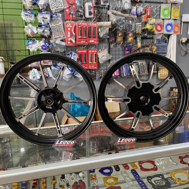 Velg Vrossi Kuma Beat Scoopy Vario 110 Genio Two Tone Black Chrome