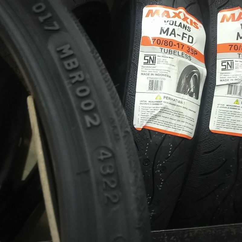 MAXXIS BAN LUAR 70/80 RING 17 TUBELESS VICTRA S98 VOLANS MA-FD 7090 GREEN DEVIL