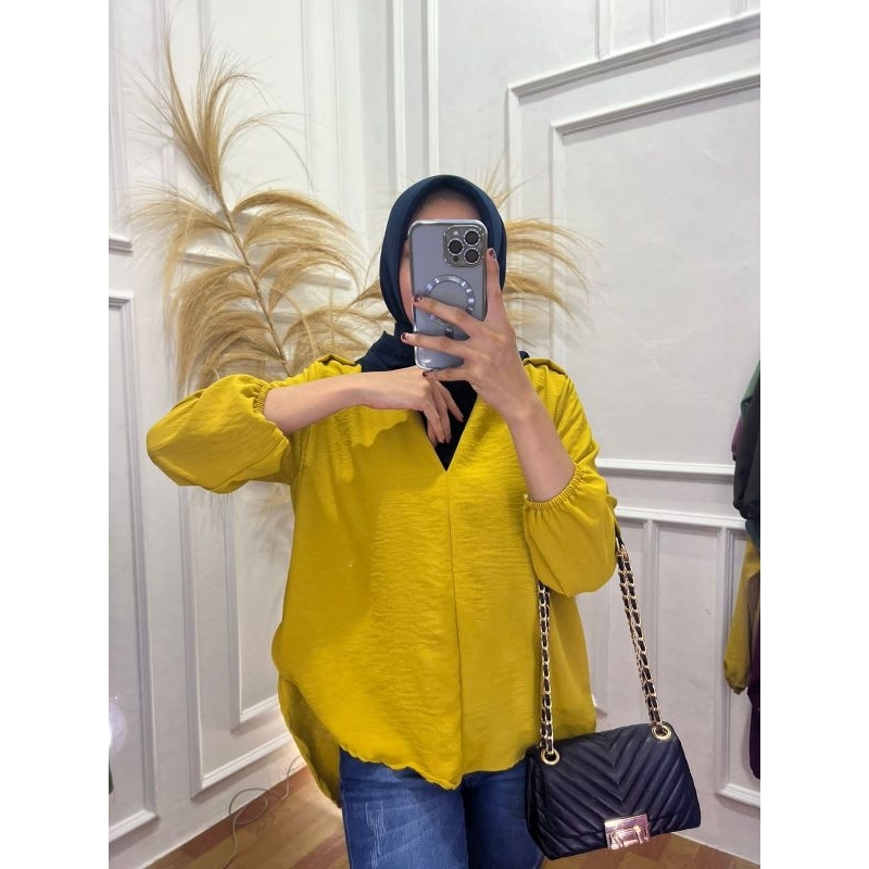Livia Blouse Crigkele /Blouse Wanita